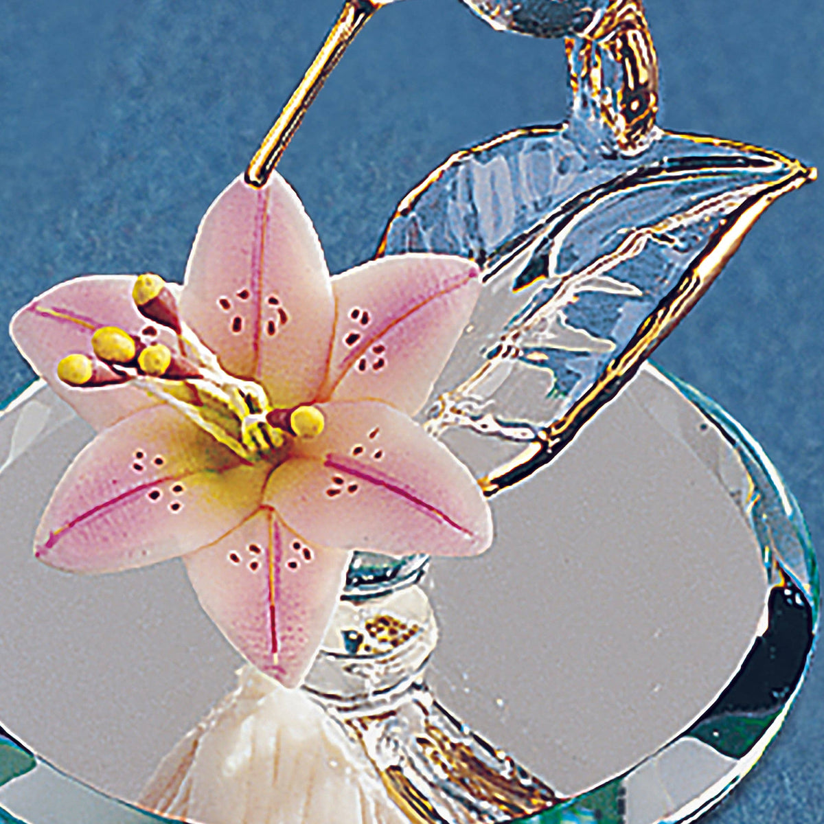 Hummingbird with Pink Flower